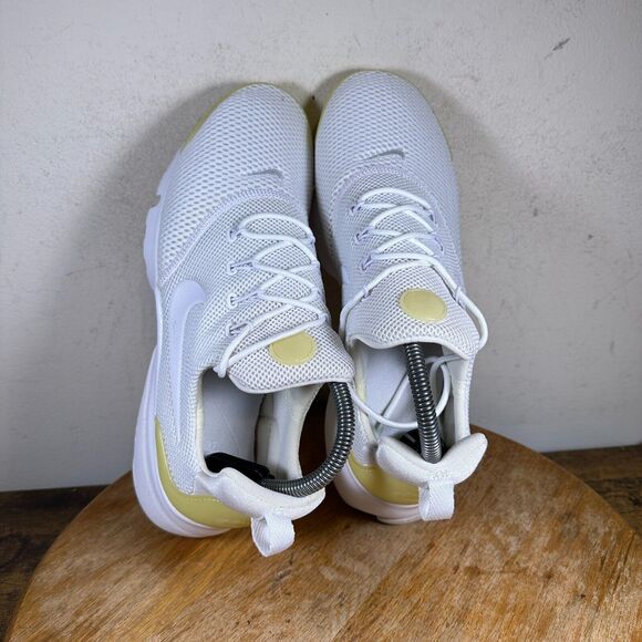 Nike‎ Air Presto Ultra Flyknit Shoes Womens Size 9 Triple White 910569-101 - Picture 6 of 8